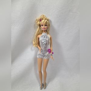 Fab Girl Barbie Doll 2009 Long Blonde Hair Updo Pull string Hair Style Change